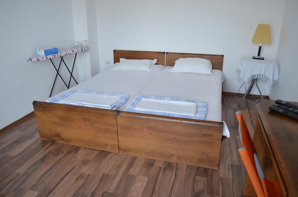 Art Apartments - Pomorie Exterior photo